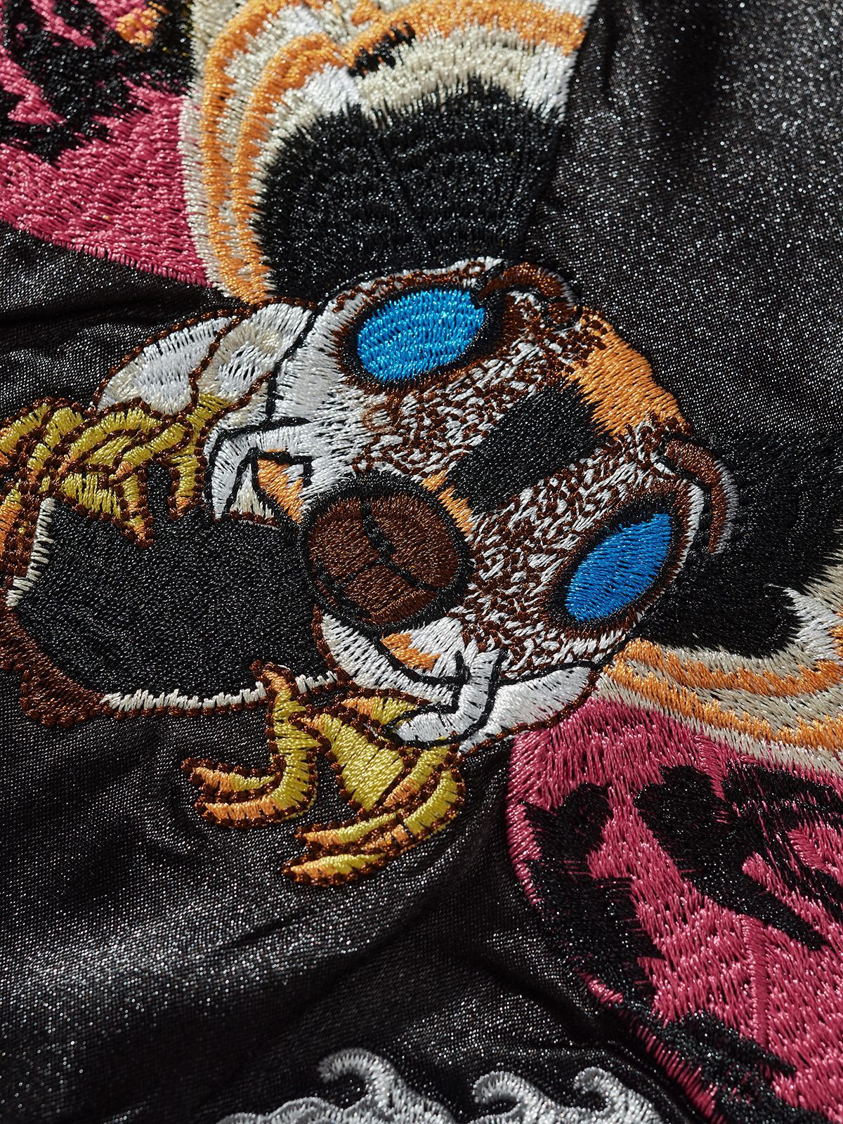 Veste casual streetwear avec broderie godzilla