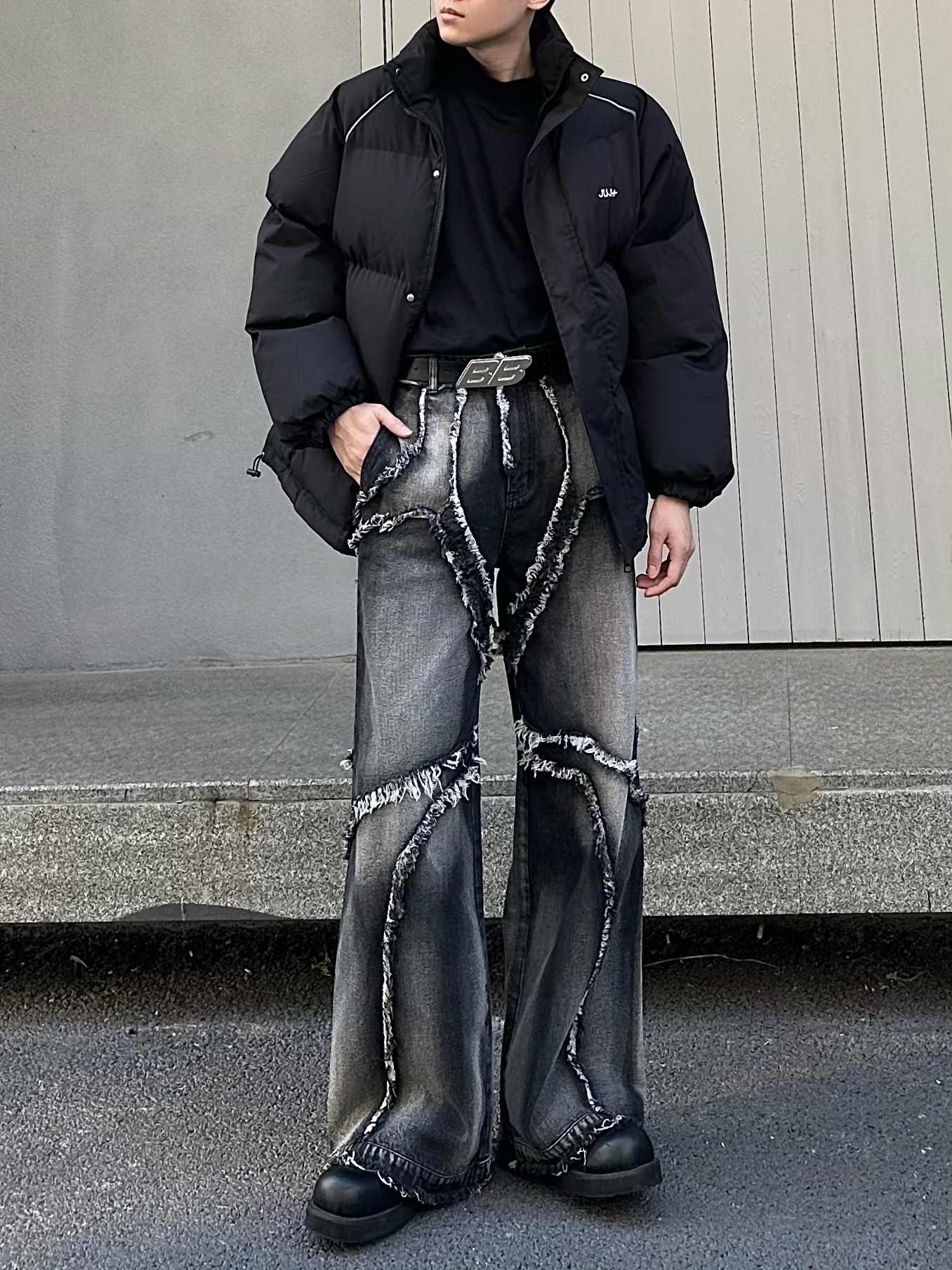 Jean heavy industry, délavé et usé, coupe décontractée
