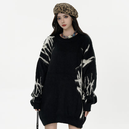 Pull à col rond avec broderie graffiti