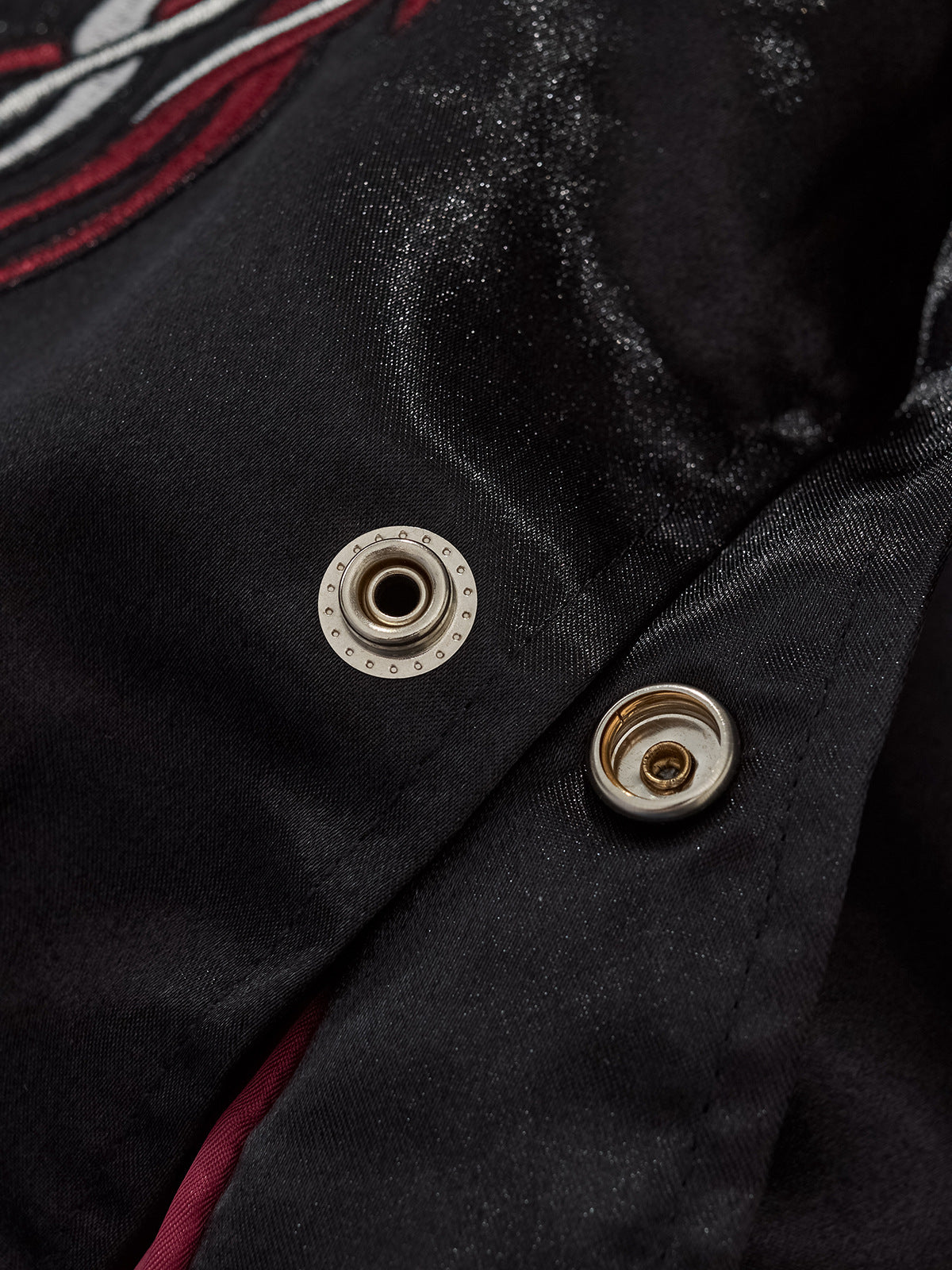 Veste casual robuste avec motif dragon brodé