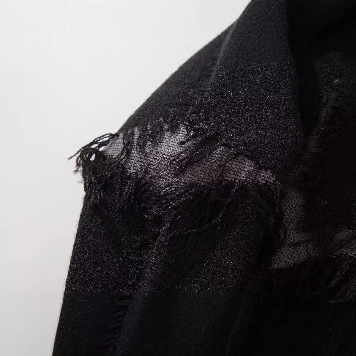 Pull déchiré tendance à motif tête de mort