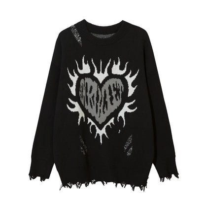 Pull déchiré avec motif cœur