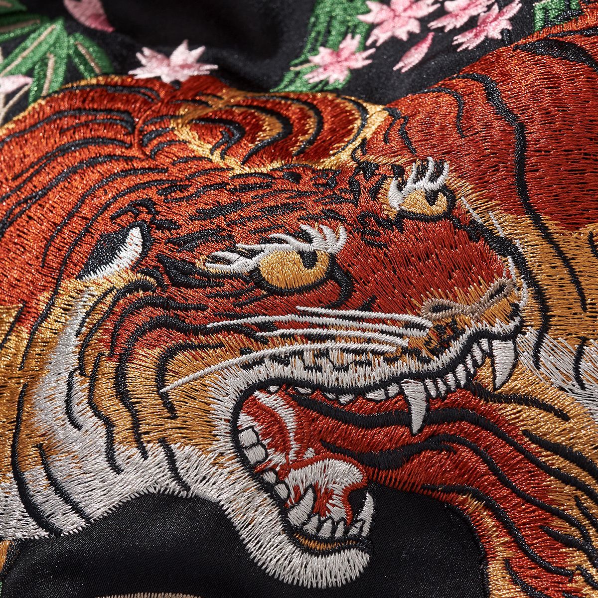 Veste casual avec broderie tigre